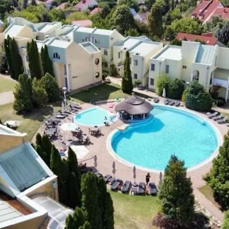 Art Gallery Apartman Siofok Exterior photo